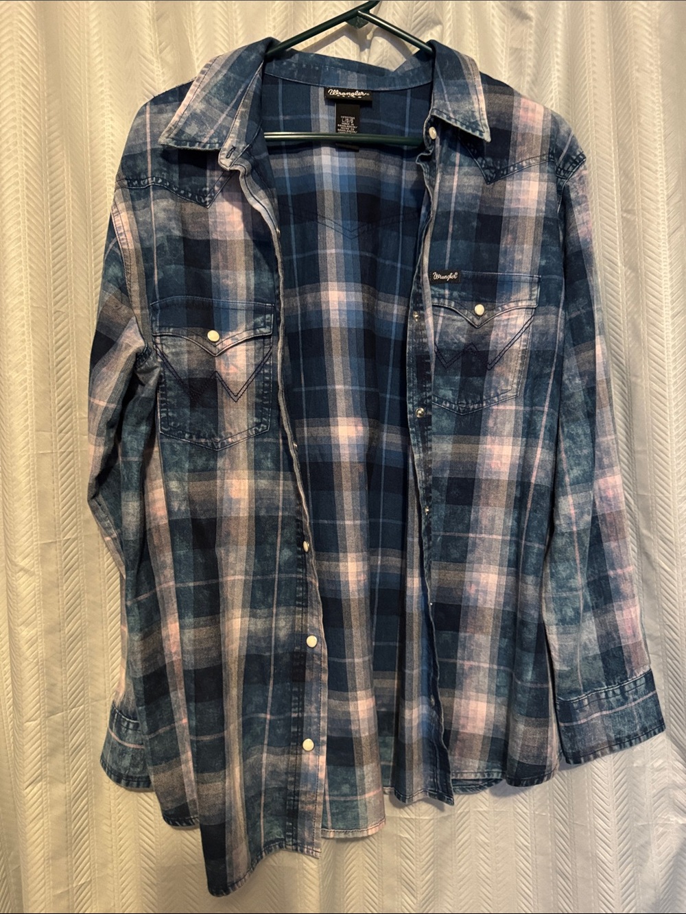 Wrangler Retro Blue and Pink Plaid Western Snap Shirt